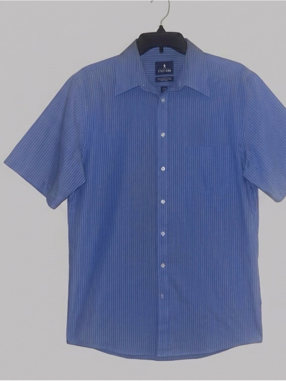 Stafford Blue Short-Sleeve Pinstripe Button-Down Shirt